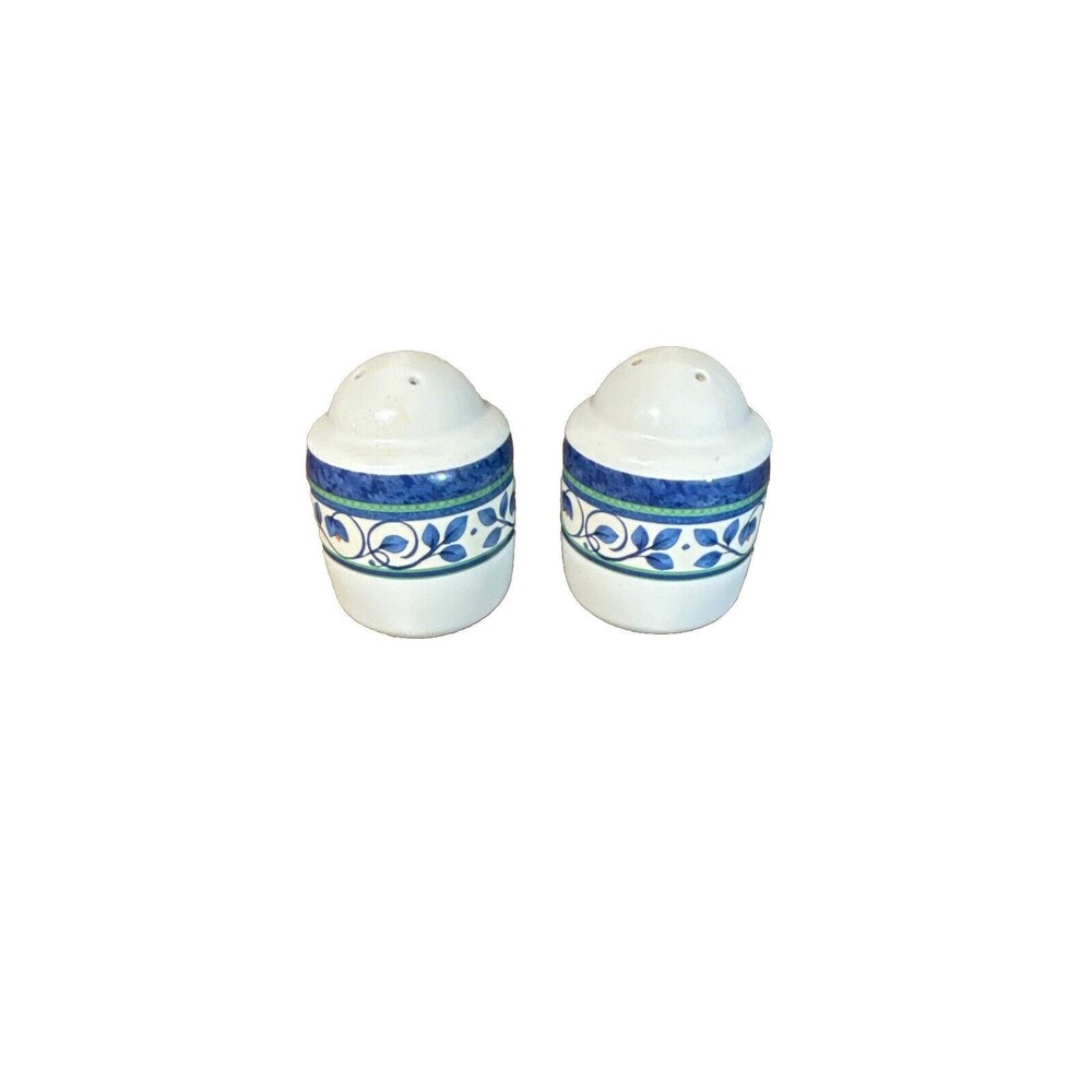 Pfaltzgraff Orleans Salt & Pepper Set